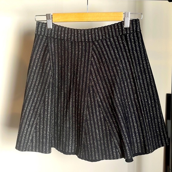 BCBG MAX AZRIA BLACK & SILVER SKIRT SMALL BRAND NEW W TAGS HIGH WAISTED - Picture 1 of 7